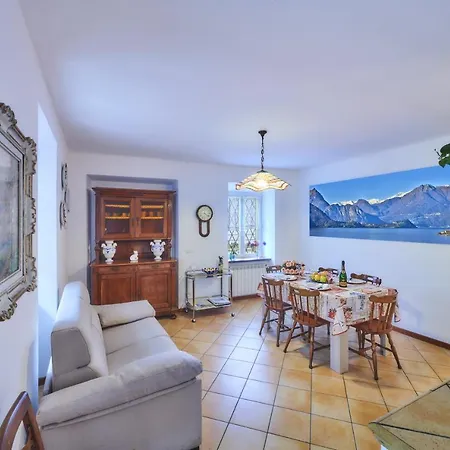 Frontelago Lake Como Apartamento